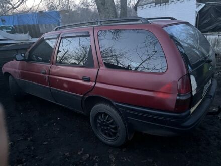 Червоний Форд Ескорт, об'ємом двигуна 1.6 л та пробігом 400 тис. км за 600 $, фото 1 на Automoto.ua