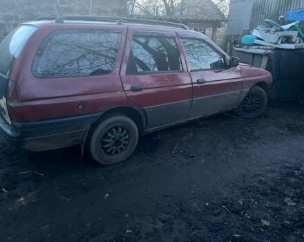 Червоний Форд Ескорт, об'ємом двигуна 1.6 л та пробігом 999 тис. км за 371 $, фото 1 на Automoto.ua