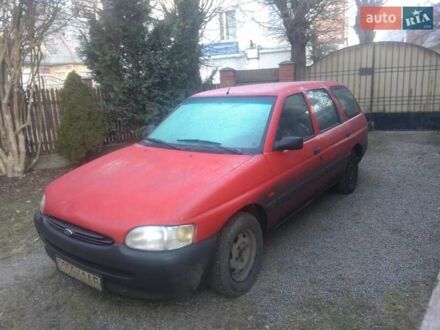 Форд Эскорт 1996 в Черновцах на Automoto.ua Красный Форд Эскорт, объемом двигателя 0 л и пробегом 300 тыс. км за 1500 $, фото 1 на Automoto.ua