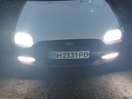 Червоний Форд Ескорт, об'ємом двигуна 1.6 л та пробігом 400 тис. км за 1300 $, фото 1 на Automoto.ua