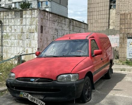 Красный Форд Эскорт, объемом двигателя 0 л и пробегом 300 тыс. км за 361 $, фото 1 на Automoto.ua