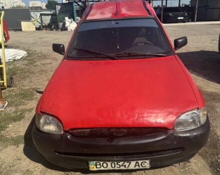 Красный Форд Эскорт, объемом двигателя 0 л и пробегом 195 тыс. км за 1100 $, фото 1 на Automoto.ua