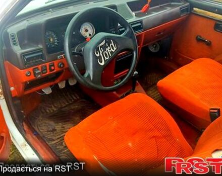 Форд Эскорт, объемом двигателя 13 л и пробегом 0 тыс. км за 1000 $, фото 6 на Automoto.ua