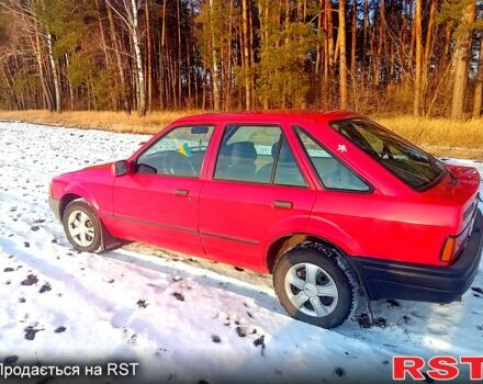 Форд Ескорт, об'ємом двигуна 13 л та пробігом 0 тис. км за 1000 $, фото 4 на Automoto.ua