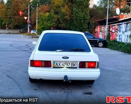 Форд Эскорт, объемом двигателя 1.3 л и пробегом 200 тыс. км за 700 $, фото 2 на Automoto.ua