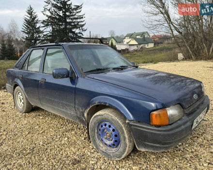 Форд Эскорт, объемом двигателя 0 л и пробегом 220 тыс. км за 450 $, фото 3 на Automoto.ua