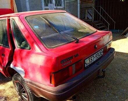 Форд Эскорт, объемом двигателя 1.4 л и пробегом 234 тыс. км за 750 $, фото 11 на Automoto.ua