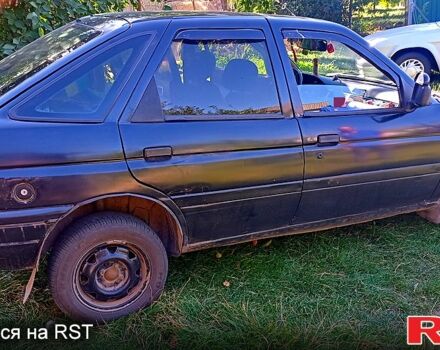 Форд Эскорт, объемом двигателя 1.6 л и пробегом 0 тыс. км за 1500 $, фото 2 на Automoto.ua