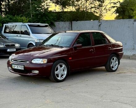 Форд Ескорт, об'ємом двигуна 1.6 л та пробігом 300 тис. км за 1450 $, фото 3 на Automoto.ua