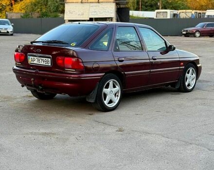 Форд Ескорт, об'ємом двигуна 1.6 л та пробігом 300 тис. км за 1450 $, фото 1 на Automoto.ua