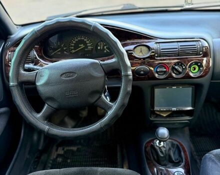 Форд Ескорт, об'ємом двигуна 1.6 л та пробігом 300 тис. км за 1450 $, фото 7 на Automoto.ua
