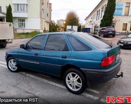 Форд Ескорт, об'ємом двигуна 1.4 л та пробігом 300 тис. км за 1500 $, фото 3 на Automoto.ua