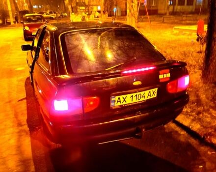 Форд Эскорт, объемом двигателя 1.6 л и пробегом 303 тыс. км за 470 $, фото 1 на Automoto.ua