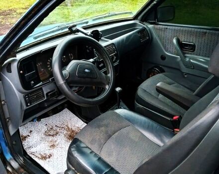 Форд Эскорт, объемом двигателя 1.4 л и пробегом 170 тыс. км за 830 $, фото 5 на Automoto.ua