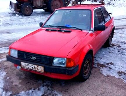 Форд Эскорт 1981 в Недригайлове на Automoto.ua Форд Эскорт, объемом двигателя 1.4 л и пробегом 250 тыс. км за 600 $, фото 1 на Automoto.ua