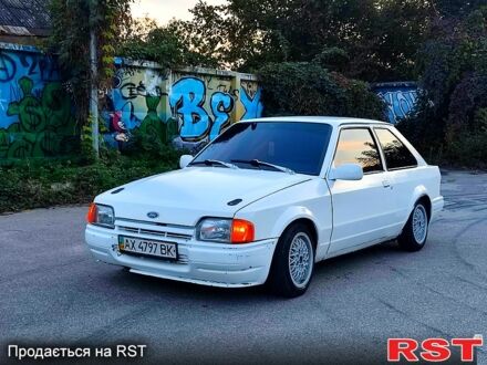 Форд Эскорт, объемом двигателя 1.3 л и пробегом 200 тыс. км за 700 $, фото 1 на Automoto.ua