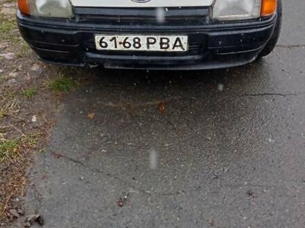 Форд Эскорт 1989 в Звенигородка на Automoto.ua Форд Эскорт, объемом двигателя 1.3 л и пробегом 10 тыс. км за 750 $, фото 1 на Automoto.ua