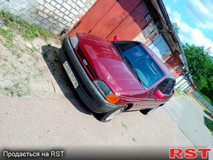 Форд Ескорт 1992 у Чернігові на Automoto.ua Форд Ескорт, об'ємом двигуна 1.6 л та пробігом 230 тис. км за 800 $, фото 1 на Automoto.ua