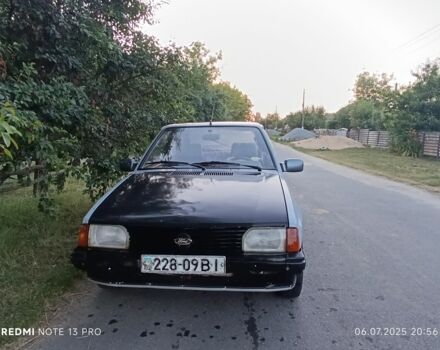 Сірий Форд Ескорт, об'ємом двигуна 1.3 л та пробігом 349 тис. км за 653 $, фото 2 на Automoto.ua