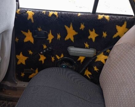 Серый Форд Эскорт, объемом двигателя 1.3 л и пробегом 287 тыс. км за 792 $, фото 7 на Automoto.ua