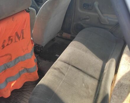 Серый Форд Эскорт, объемом двигателя 0 л и пробегом 456 тыс. км за 478 $, фото 2 на Automoto.ua