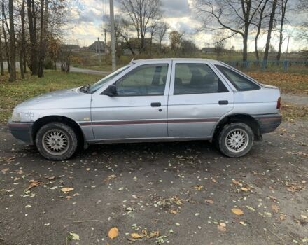 Сірий Форд Ескорт, об'ємом двигуна 1.6 л та пробігом 350 тис. км за 850 $, фото 1 на Automoto.ua