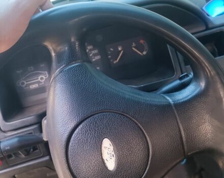 Сірий Форд Ескорт, об'ємом двигуна 1.4 л та пробігом 134 тис. км за 727 $, фото 4 на Automoto.ua