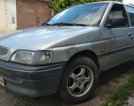 Сірий Форд Ескорт, об'ємом двигуна 1.8 л та пробігом 30 тис. км за 605 $, фото 4 на Automoto.ua