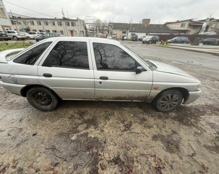 Сірий Форд Ескорт, об'ємом двигуна 1.6 л та пробігом 250 тис. км за 450 $, фото 2 на Automoto.ua