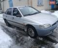 Сірий Форд Ескорт, об'ємом двигуна 1.3 л та пробігом 300 тис. км за 1100 $, фото 1 на Automoto.ua