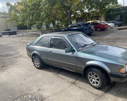 Серый Форд Эскорт, объемом двигателя 0 л и пробегом 300 тыс. км за 810 $, фото 1 на Automoto.ua