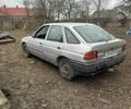 Серый Форд Эскорт, объемом двигателя 1.3 л и пробегом 67 тыс. км за 350 $, фото 2 на Automoto.ua