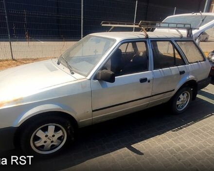 Серый Форд Эскорт, объемом двигателя 1.4 л и пробегом 540 тыс. км за 900 $, фото 10 на Automoto.ua