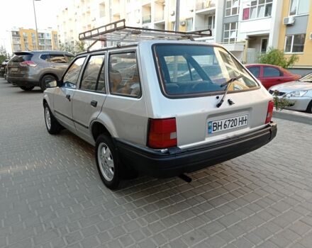 Сірий Форд Ескорт, об'ємом двигуна 1.4 л та пробігом 154 тис. км за 1250 $, фото 6 на Automoto.ua