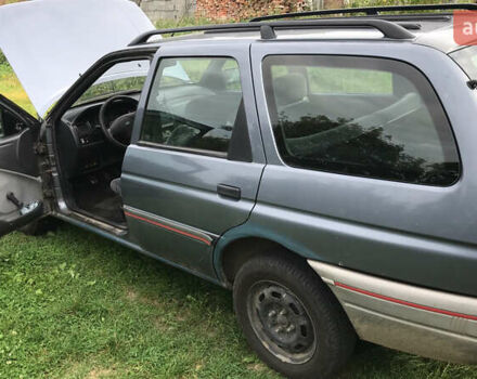 Серый Форд Эскорт, объемом двигателя 1.75 л и пробегом 300 тыс. км за 2000 $, фото 3 на Automoto.ua