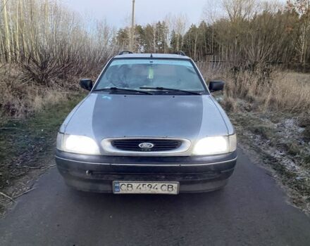 Серый Форд Эскорт, объемом двигателя 1.8 л и пробегом 9 тыс. км за 782 $, фото 3 на Automoto.ua