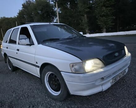 Сірий Форд Ескорт, об'ємом двигуна 1.8 л та пробігом 293 тис. км за 1100 $, фото 8 на Automoto.ua