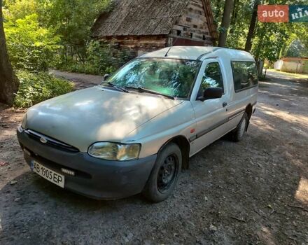 Серый Форд Эскорт, объемом двигателя 1.75 л и пробегом 324 тыс. км за 1600 $, фото 13 на Automoto.ua