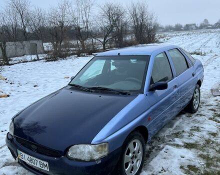 Сірий Форд Ескорт, об'ємом двигуна 1.6 л та пробігом 31 тис. км за 677 $, фото 1 на Automoto.ua