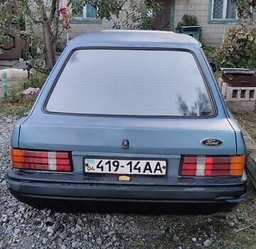 Сірий Форд Ескорт, об'ємом двигуна 1.3 л та пробігом 20 тис. км за 727 $, фото 1 на Automoto.ua