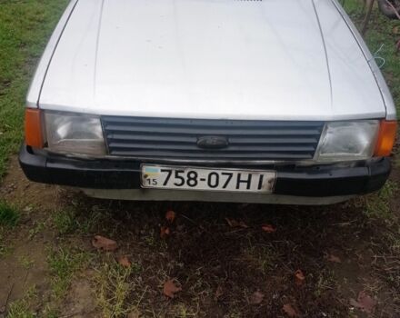 Серый Форд Эскорт, объемом двигателя 1 л и пробегом 300 тыс. км за 592 $, фото 1 на Automoto.ua