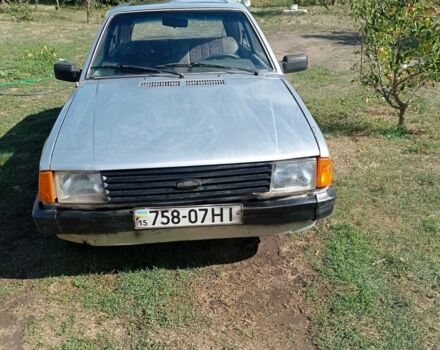 Сірий Форд Ескорт, об'ємом двигуна 2 л та пробігом 300 тис. км за 600 $, фото 1 на Automoto.ua