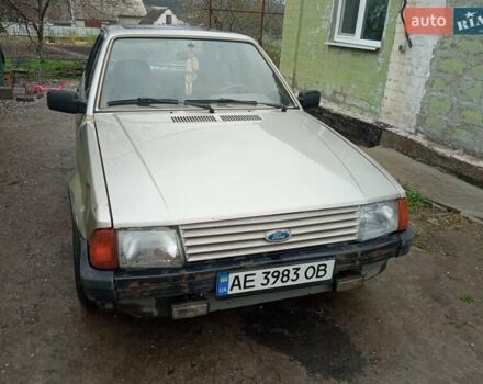 Сірий Форд Ескорт, об'ємом двигуна 1.6 л та пробігом 500 тис. км за 1600 $, фото 1 на Automoto.ua