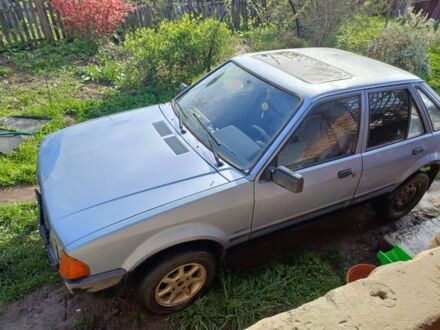 Форд Эскорт 1985 в Черновцах на Automoto.ua Серый Форд Эскорт, объемом двигателя 1 л и пробегом 400 тыс. км за 400 $, фото 1 на Automoto.ua