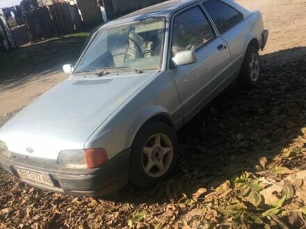 Форд Эскорт 1986 в Шепетовке на Automoto.ua Серый Форд Эскорт, объемом двигателя 0 л и пробегом 1000 тыс. км за 484 $, фото 1 на Automoto.ua