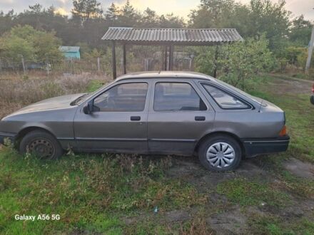Серый Форд Эскорт, объемом двигателя 0 л и пробегом 2 тыс. км за 950 $, фото 1 на Automoto.ua
