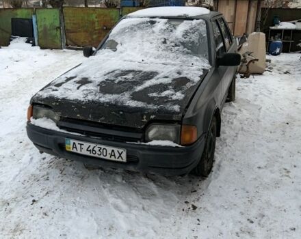 Сірий Форд Ескорт, об'ємом двигуна 1.3 л та пробігом 200 тис. км за 300 $, фото 1 на Automoto.ua