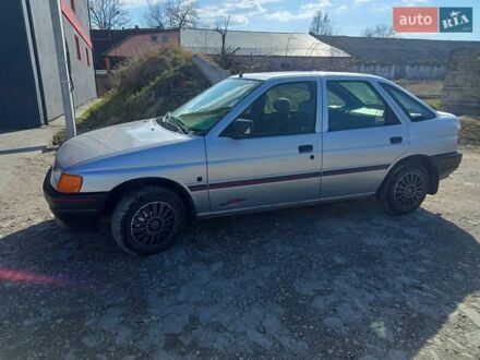 Сірий Форд Ескорт, об'ємом двигуна 1.39 л та пробігом 90 тис. км за 1800 $, фото 1 на Automoto.ua