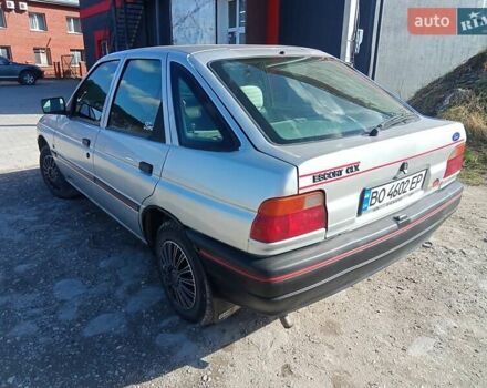 Сірий Форд Ескорт, об'ємом двигуна 1.39 л та пробігом 90 тис. км за 1800 $, фото 1 на Automoto.ua