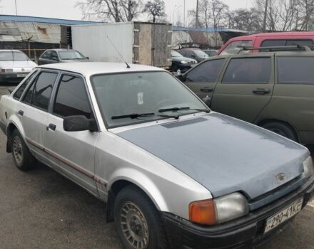 Серый Форд Эскорт, объемом двигателя 0 л и пробегом 214 тыс. км за 391 $, фото 1 на Automoto.ua